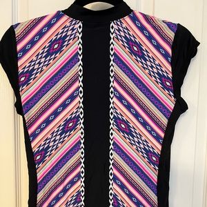 Ripcurl rash guard short sleeve. Good condition.